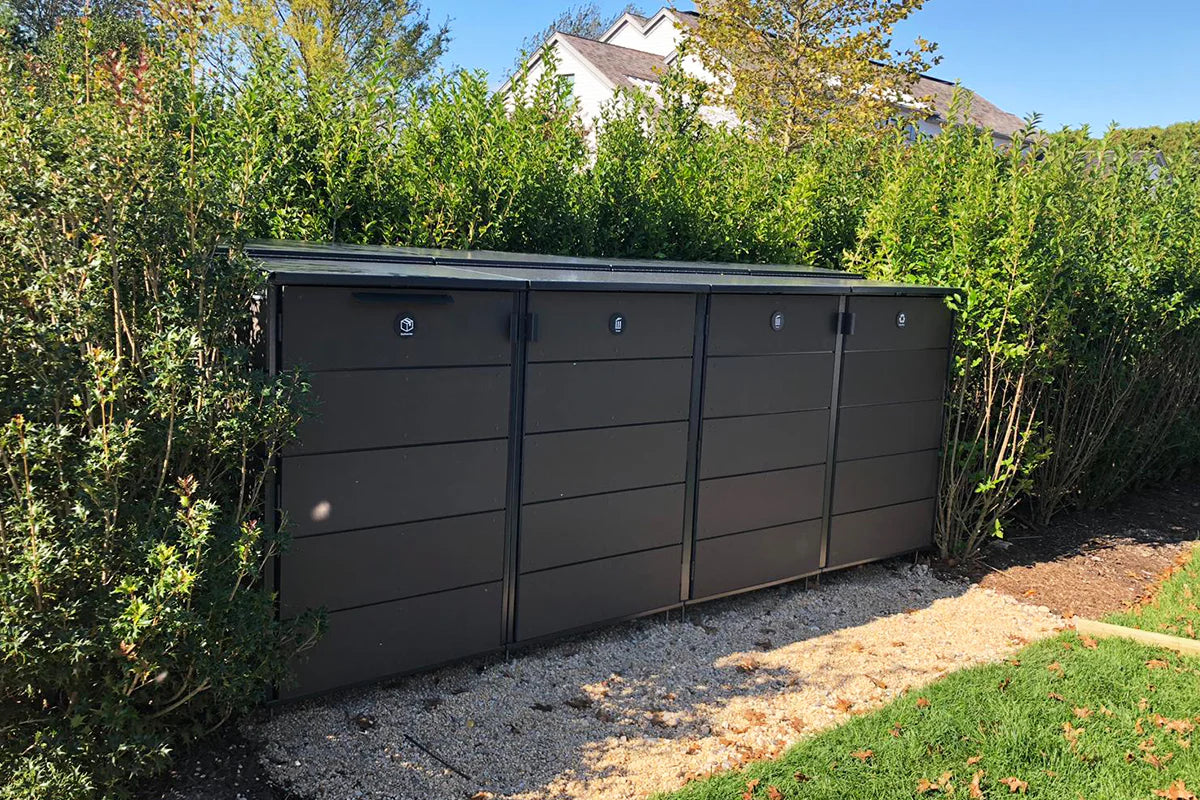 trash enclosure | size=large | modules=4 | color=charcoal